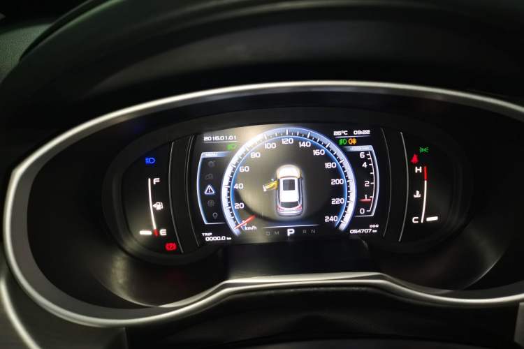 Used Geely Auto Emgrand X7 Sport 2016 1.8TD Automatic Smart Model