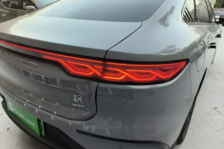 Used BYD Han 2025 DM-i Smart Drive 125KM Elite Model
