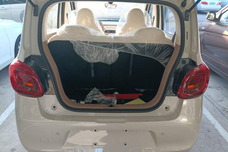 Used Wuling Hongguang MINIEV 2025 Four-Door Version Advanced Edition
