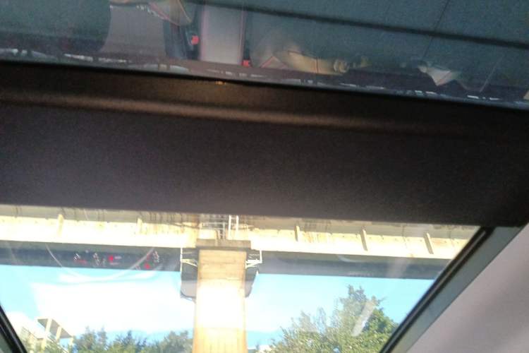 Used  Renegade 2018 Connected Large Screen Version 180T Automatic High-Energy Edition
