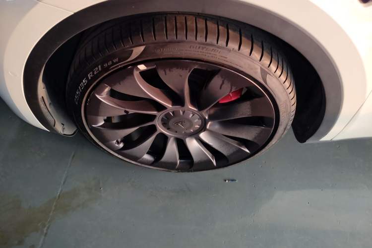 Used Tesla Model Y 2022 Performance High-Performance All-Wheel-Drive Version
