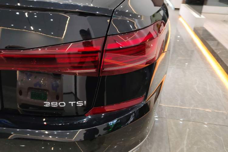 Used Volkswagen Passat 2025 Premium Version 380TSI Dragon Edition
