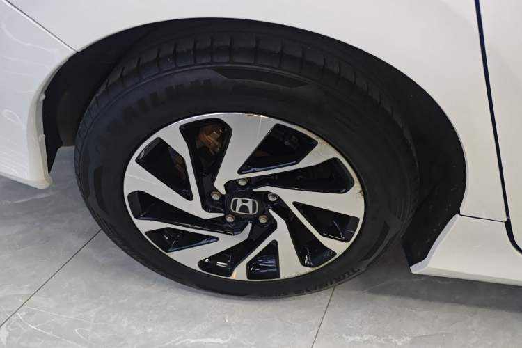 Used Honda Civic 2016 220TURBO CVT Luxury Edition
