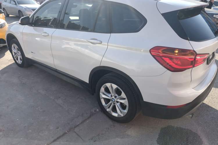 Used BMW X1 2016 sDrive18Li Premium Edition
