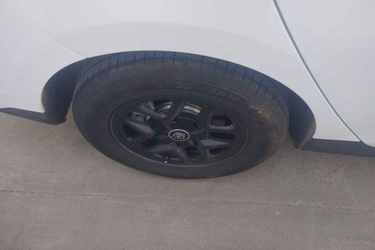 Used BYD Qin PLUS 2025 DM-i Smart Drive 55KM Leading Model
