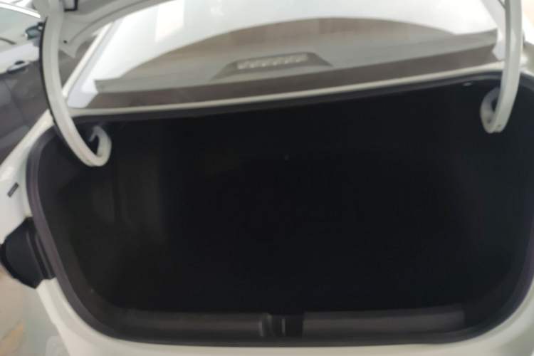 Used Volkswagen Lavida 2023 New Rui 1.5L Automatic New Yi Edition