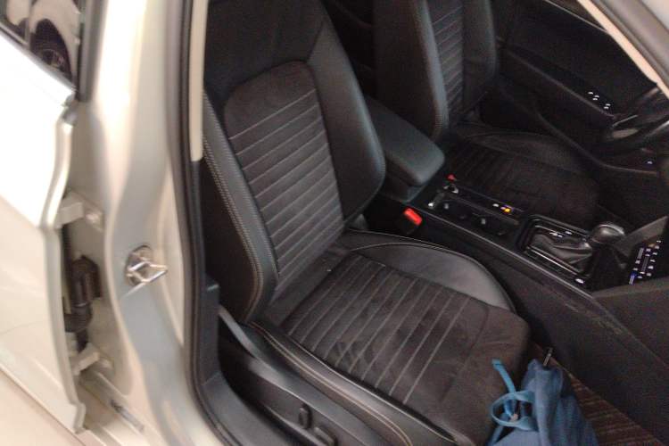 Used Volkswagen Magotan 2020 330TSI DSG Luxury Edition