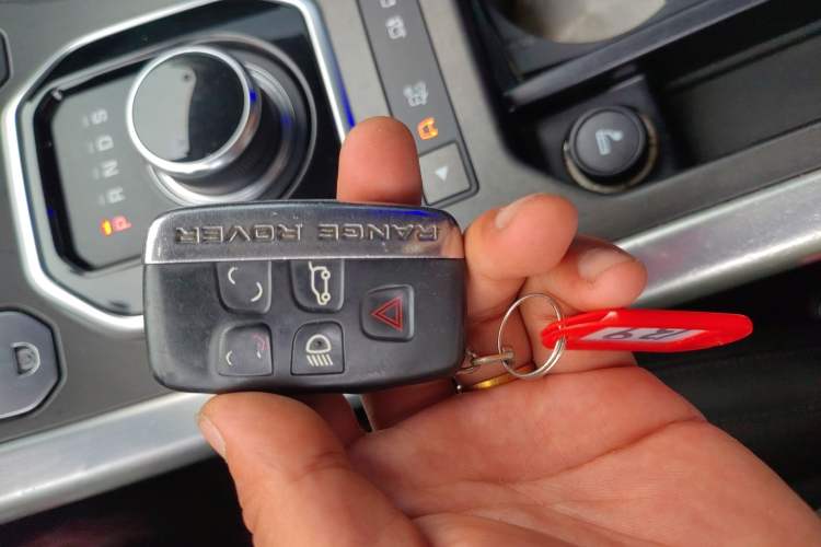 Used Land Rover Range Rover Evoque 2018 200PS PURE New Fashion Edition
