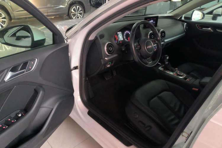 Used Audi A3 2015 Sportback 35 TFSI Millionth Anniversary Comfort Model