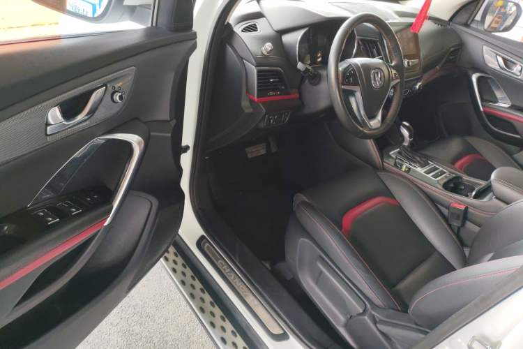 Used Changan CS55 2017 1.5T Automatic Colorful Edition
