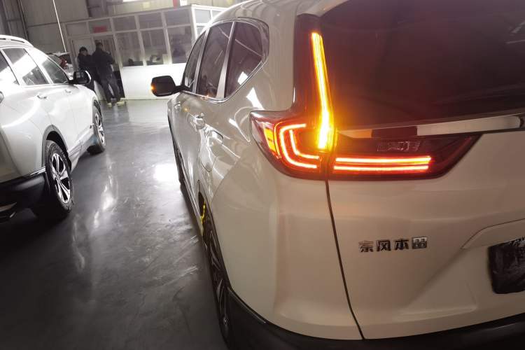 Used Honda CR-V 2021 240TURBO CVT 2WD Fashion Edition