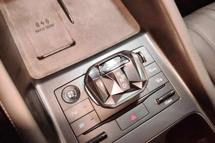 Used BYD Song L EV 2025 Intelligent Driving Version 662 km LiDAR Excellence Edition