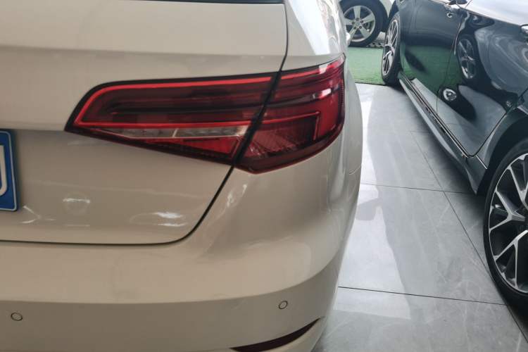 Used Audi A3 2020 Sportback 35 TFSI Fashion Edition China VI Emission Standard
