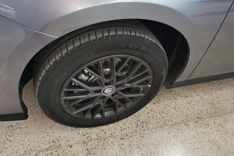 Used BYD Qin PLUS 2025 EV Smart Drive Edition 420KM Leading Model