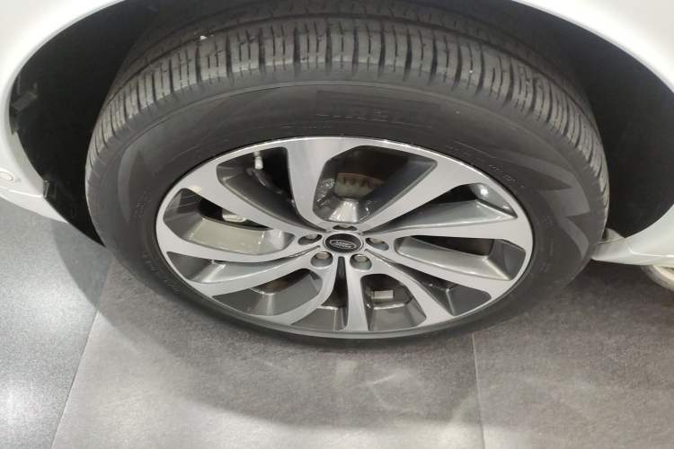 Used Land Rover Discovery Sport 2020 249 PS R-Dynamic Performance Tech Edition 7 Seats
