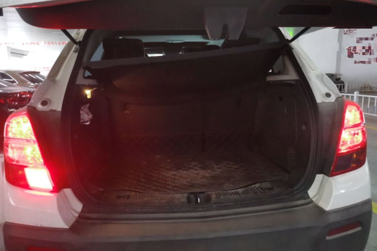 Used Chevrolet Trax 2016 1.4T Automatic Two-Wheel Drive Comfort Version with Sunroof
