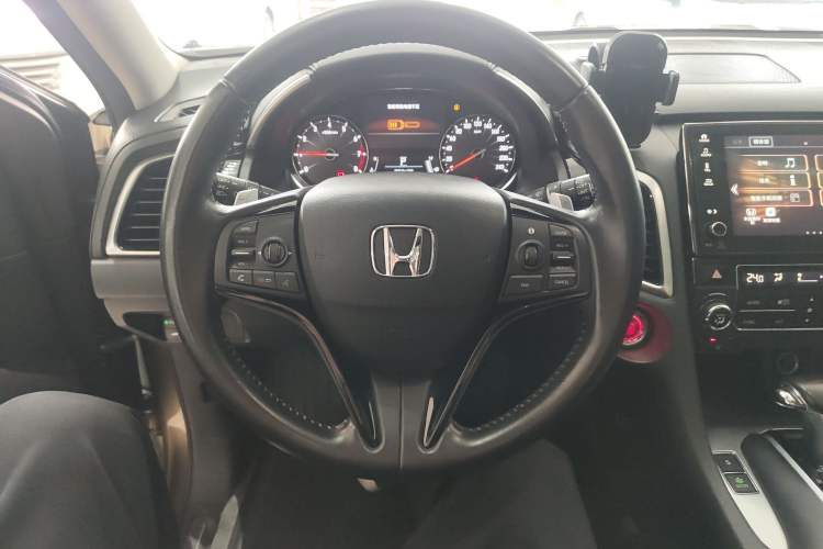 Used Honda Avancier 2017 240TURBO Two-Wheel Drive Premium Edition
