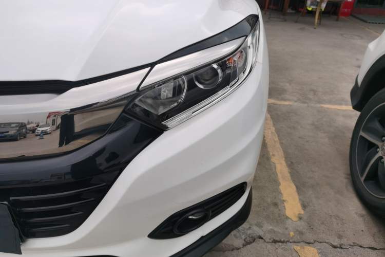 Used Honda Vezel 2020 1.5L CVT Pioneer Edition
