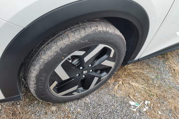 Used Baojun Yunhai 2024 500km Pure Electric Version
