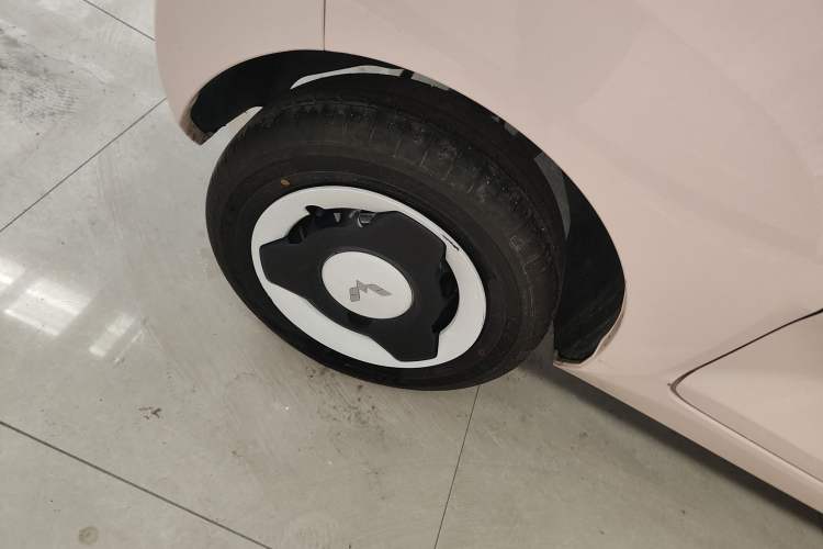 Used Wuling Hongguang MINIEV 2022 Macaron Premium Model – Lithium Iron Phosphate
