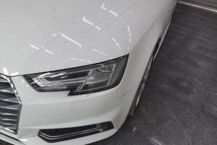 Used Audi A4L 2018 30th Anniversary Edition 40 TFSI Fashion Model