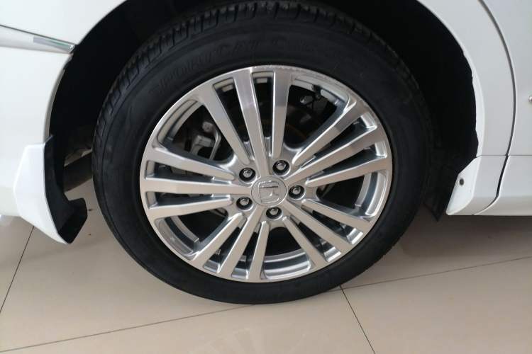 Used Honda Elysion 2016 2.4L Classic Edition
