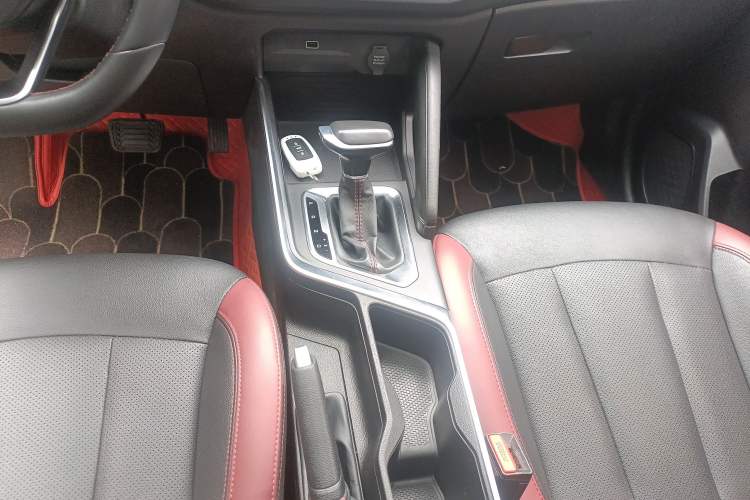 Used Geely Auto Vision X3 2021 PRO 1.5L CVT Deluxe Model
