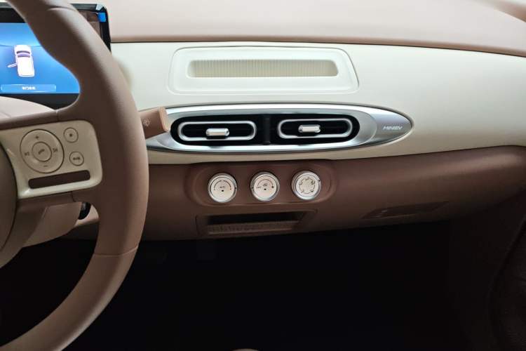 Used Wuling Hongguang MINIEV 2025 Four-Door Version Advanced Edition