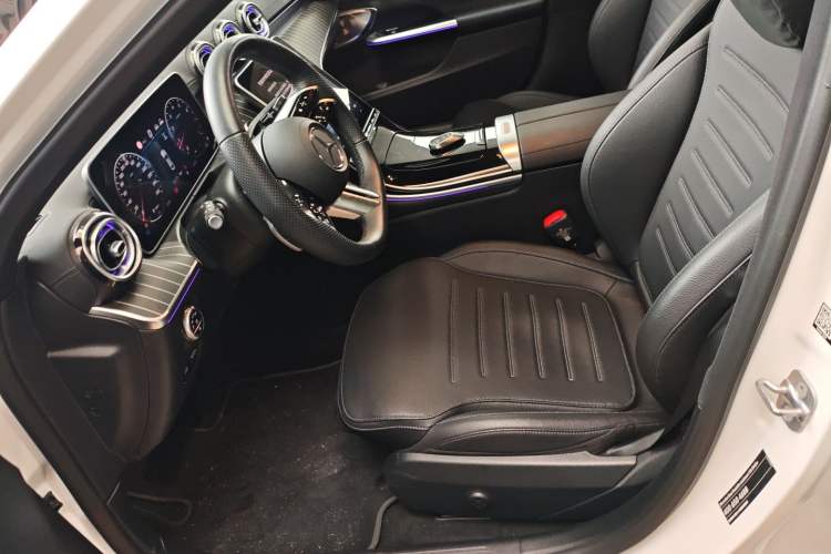 Used Mercedes-Benz C-Class 2025 C 260 L Obsidian Night Sport Edition
