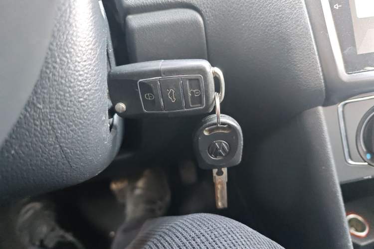 Used Volkswagen Polo 2014 1.6L Automatic Comfort Edition