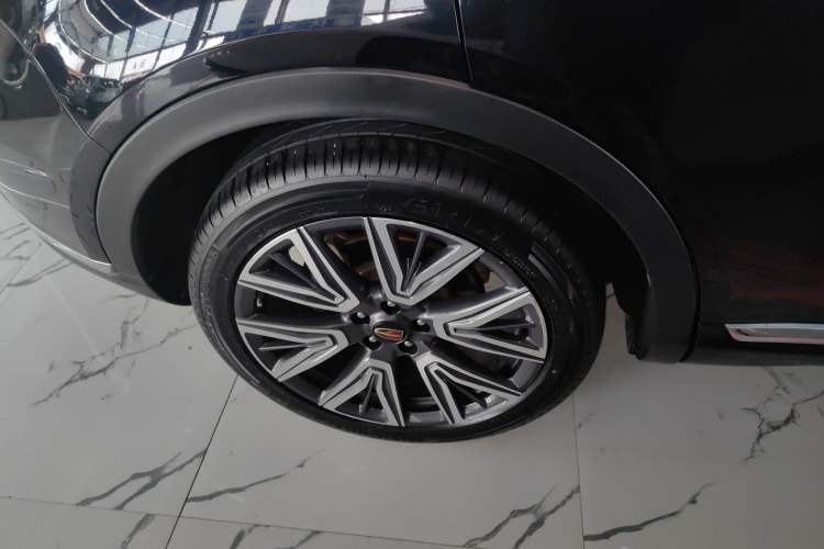 Used Hongqi HS5 2022 2.0T Smart Connect Flagship All-Wheel-Drive Version
