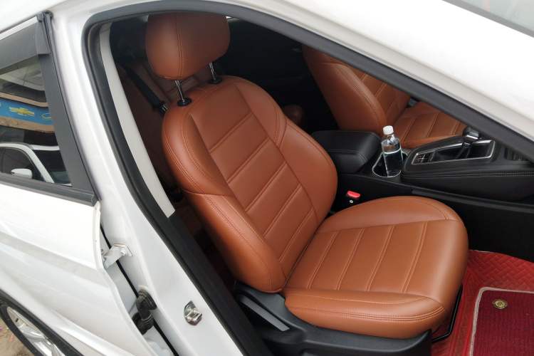 Used JETOUR X70M 2021 1.5T DCT Luxury Partner Model 5 Seats
