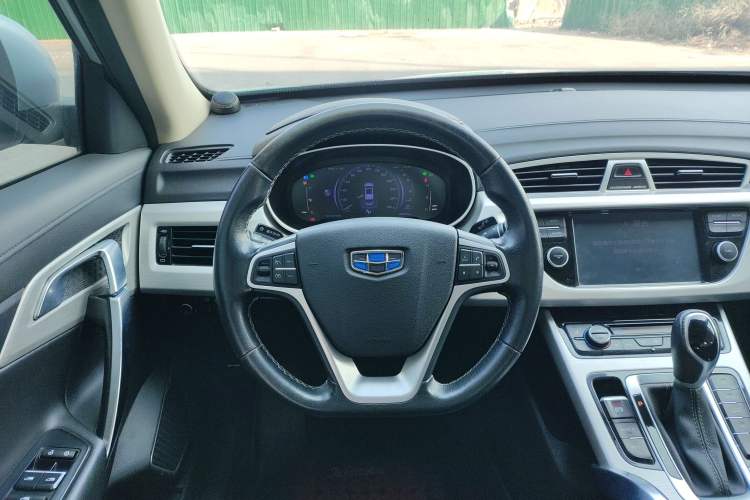 Used Geely Auto Emgrand X7 Sport 2018 1.8TD Automatic Two-Wheel Drive Smart 4G Connected Version