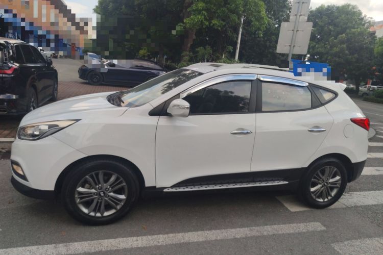 Used Hyundai ix35 2013 2.0L Automatic Two-Wheel Drive Smart GLS China IV Standard
