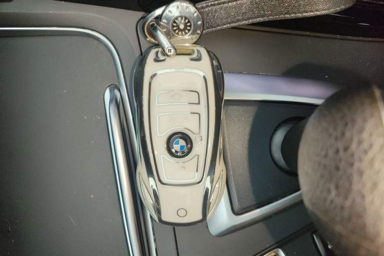 Used BMW 3 Series 2018 320Li Fashion Model
