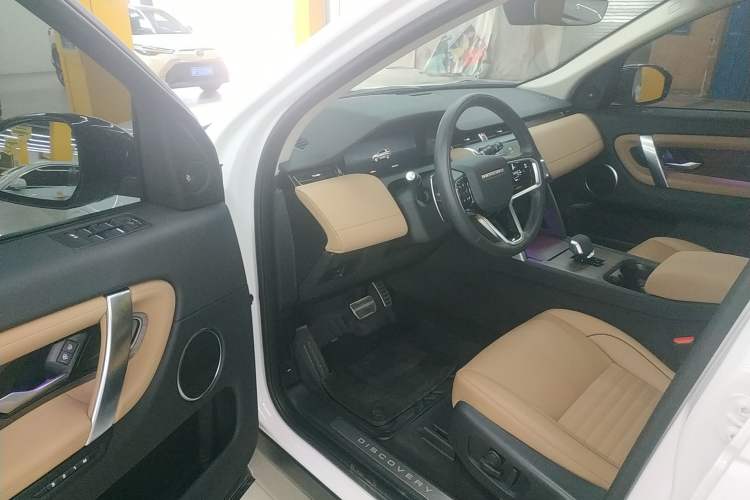 Used Land Rover Discovery Sport 2024 Performance Tech Edition
