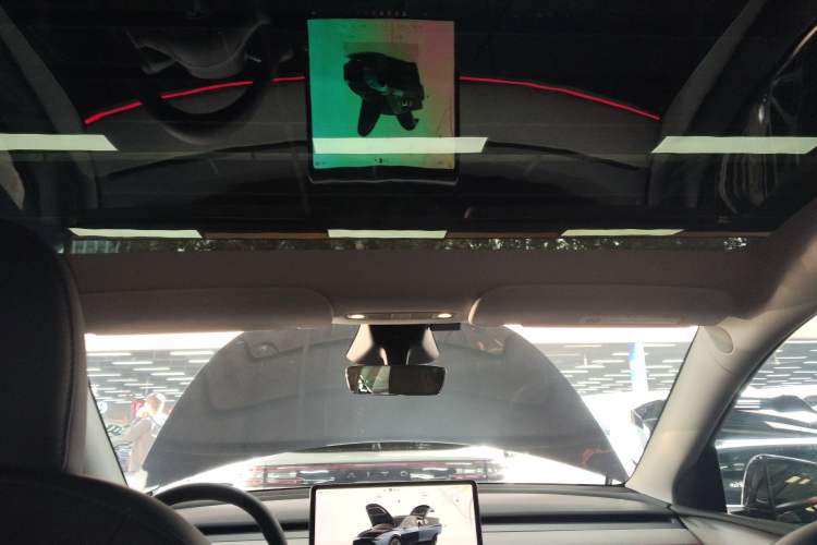 Used Tesla Model Y 2024 Long-Range All-Wheel-Drive Version