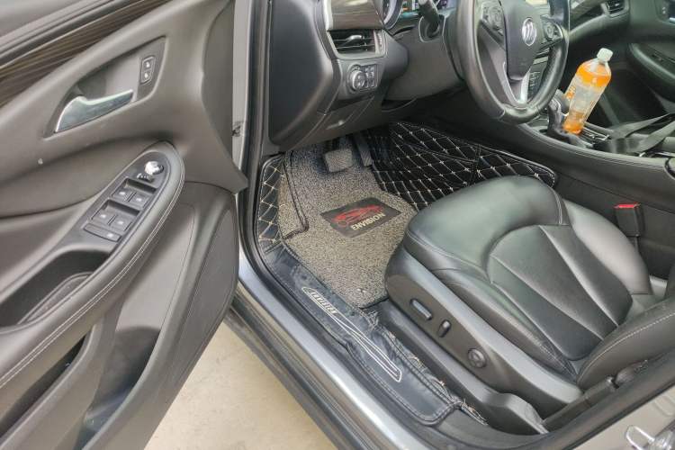 Used Buick Envision 2018 20T Two-Wheel-Drive Elite Model
