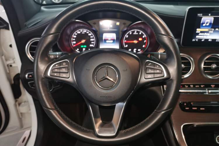 Used Mercedes-Benz GLC 2017 GLC 300 4MATIC Sport Edition