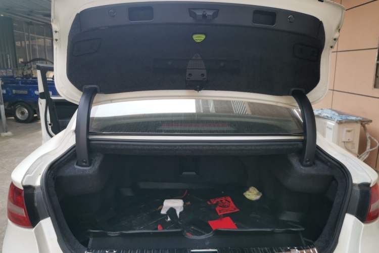 Used Geely Auto Emgrand GT 2016 2.4L Zunya Model
