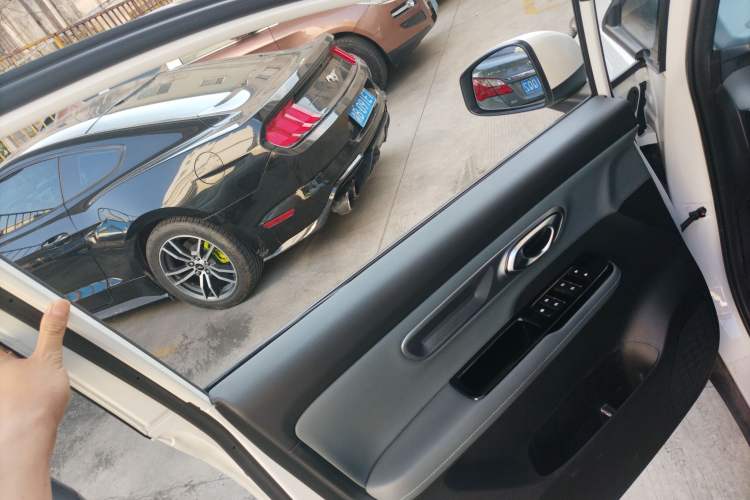 Used AION Y 2022 Plus 70 Tech Edition
