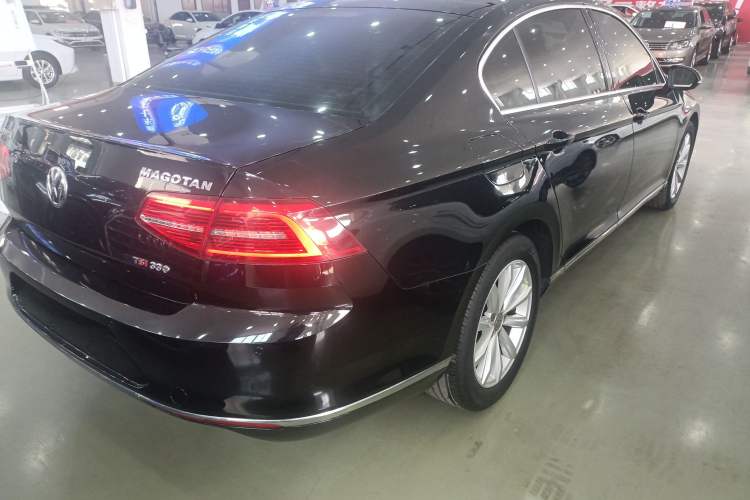 Used Volkswagen Magotan 2018 330TSI DSG Advanced Model