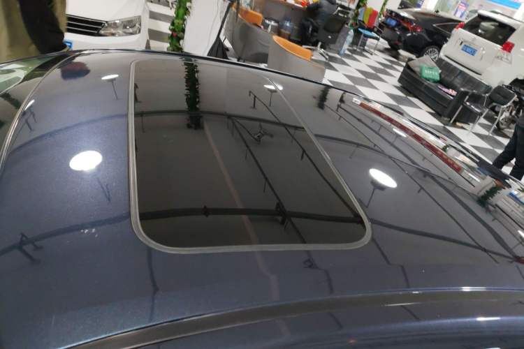 Used Honda Civic 2016 220TURBO CVT Luxury Edition
