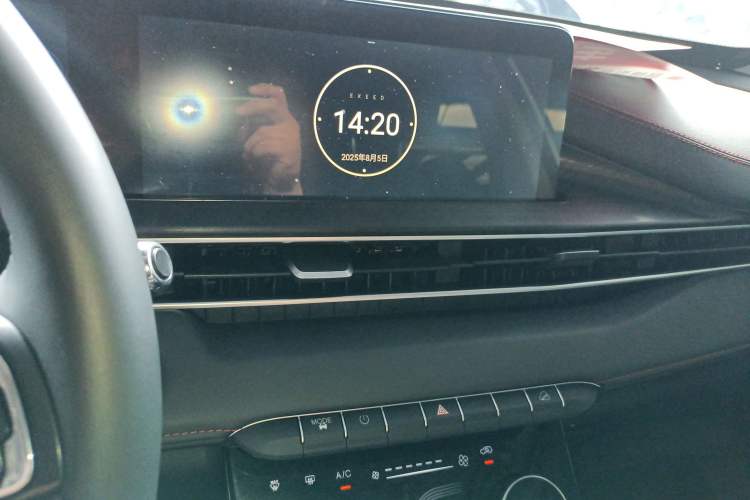 Used  Zhuifeng 2022 Chasing the Waves Edition 1.5T CVT Good Things Peanut Edition