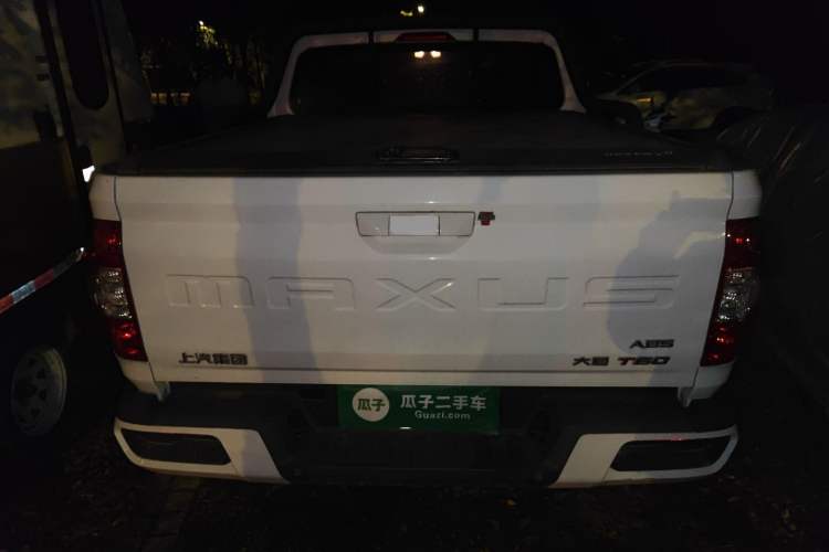 Used SAIC MAXUS T60 2017 2.4L Gasoline Manual Transmission Two-Wheel Drive High Ground Clearance Comfort Edition Standard Cabin