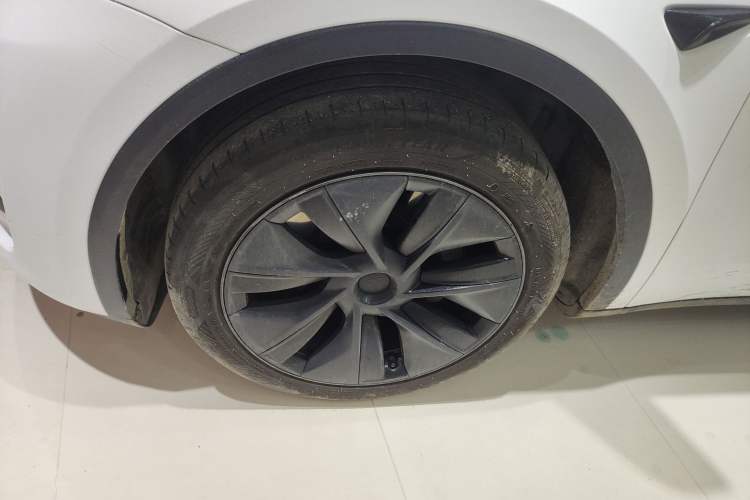 Used Tesla Model Y 2024 Rear-Wheel-Drive Version