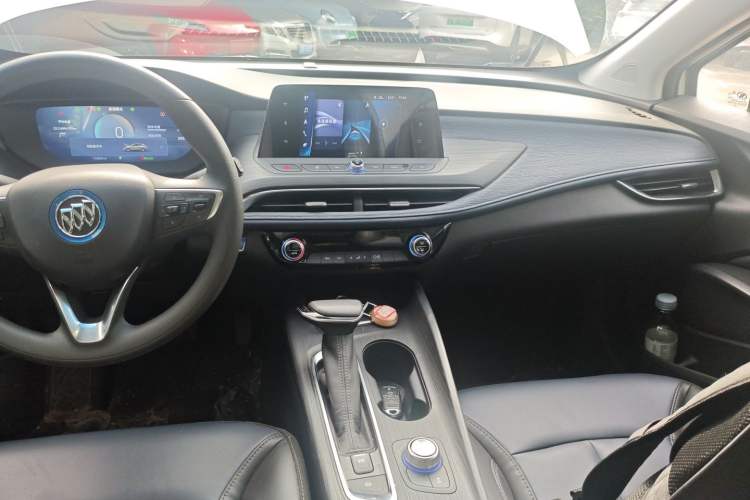 Used Buick Velite 6 2024 450km Range Commuter Version
