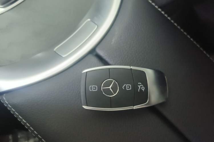 Used Mercedes-Benz C-Class 2021 C 200 L Fashion Edition Sport Version
