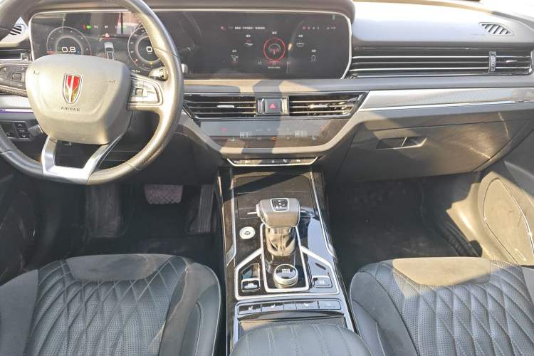 Used Hongqi HS5 2022 Revised Version 2.0T Smart Connect Flagship Edition
