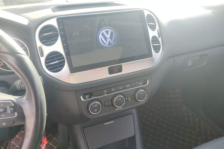 Used Volkswagen Tiguan 2016 300TSI Automatic All-Wheel Drive Fashion Vision Edition
